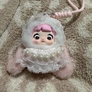 Nommi Sweetheart Bunny Plush Doll Keychain: Mousse Cream